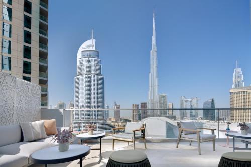 Address Fountain Views Dubai Mall shopping Russian tourists Burj Khalifa