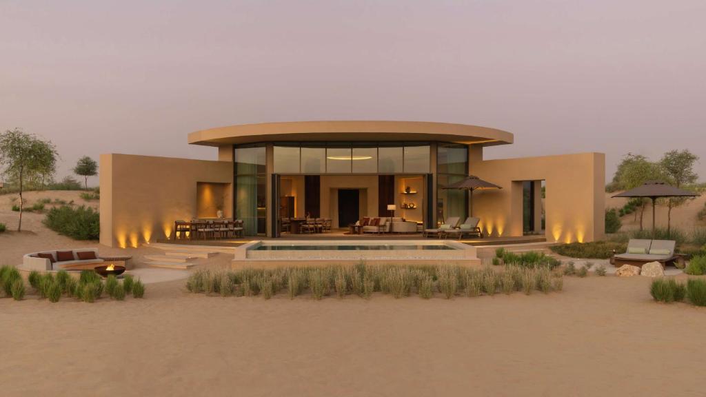 Bab Al Shams desert resort Dubai best family Arabian village Al Hadheerah desert dinner infinity pool