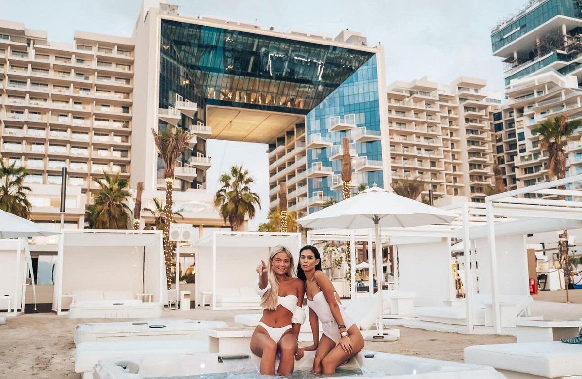 8 Best Hotels in Dubai for Couples