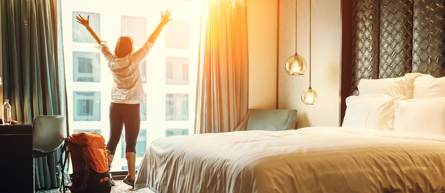 Best budget hotels in Dubai under AED 500 per night 2026 — pools, Burj Khalifa views, beach access