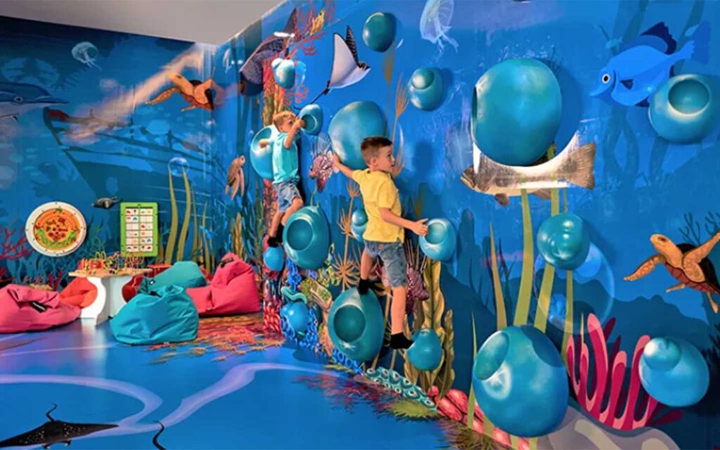 Centara Mirage Beach Resort Dubai budget family hotel with kids stay and eat free plus own waterpark