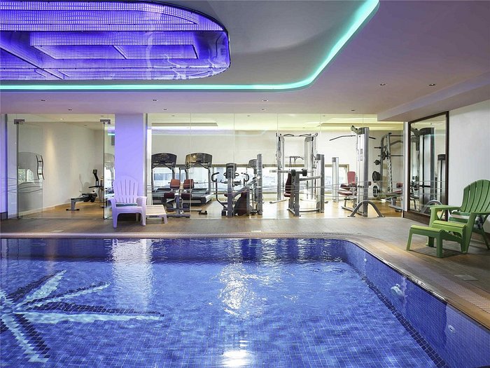 Ibis Styles Dubai Jumeirah budget pool Filipino tourists Al Satwa
