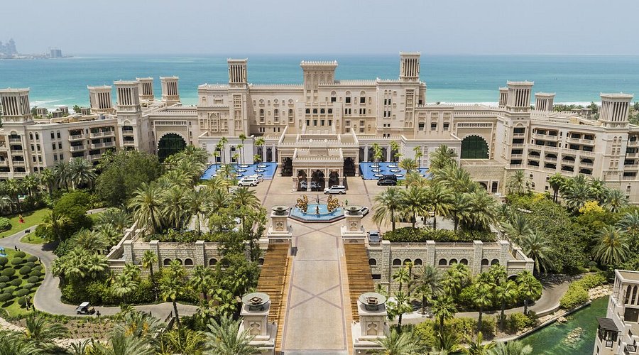 Jumeirah Al Qasr heated canal pool winter Dubai Madinat Jumeirah