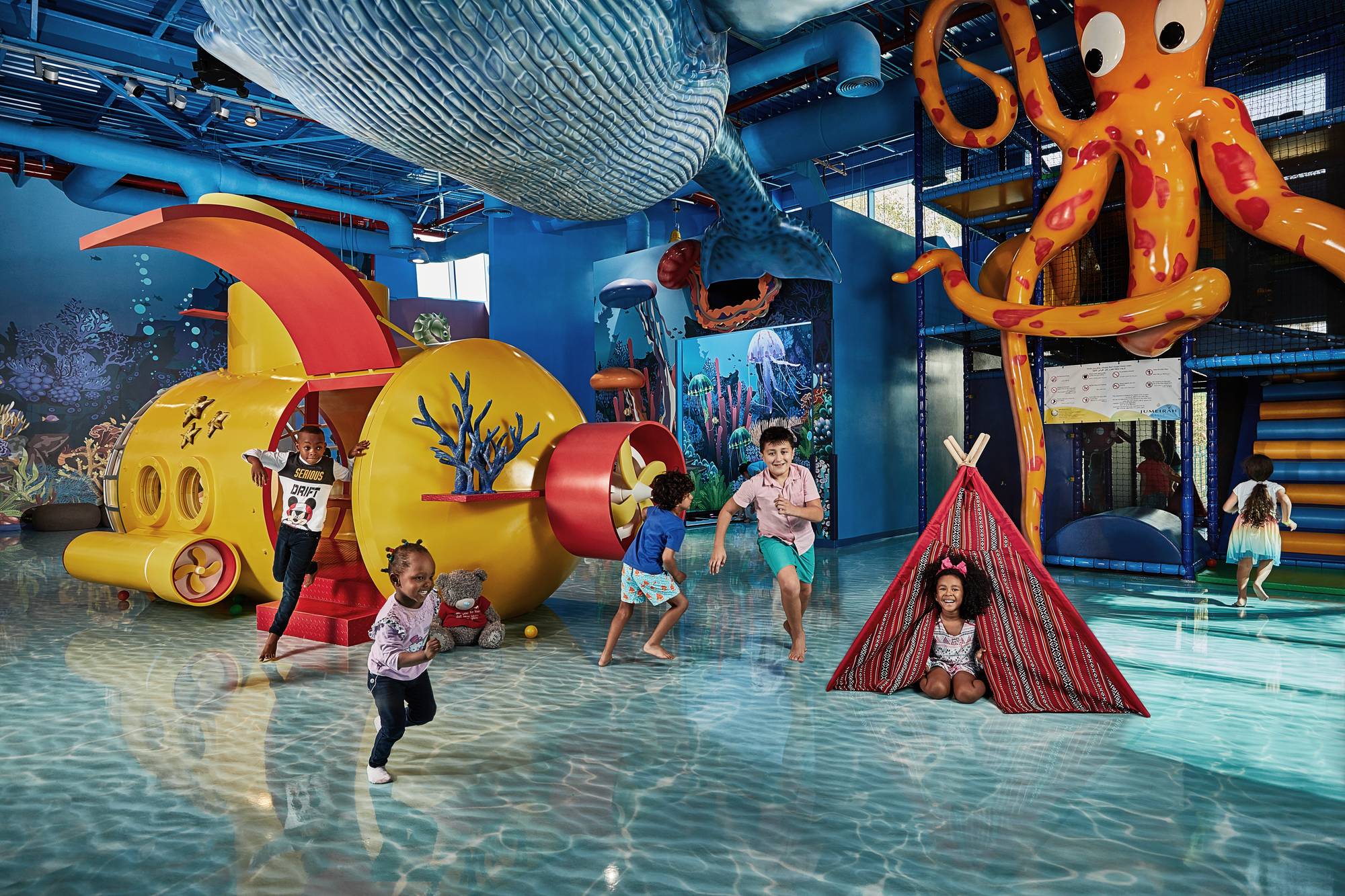 Jumeirah Beach Hotel Dubai with kids under 12 stay free plus free Wild Wadi Waterpark for families