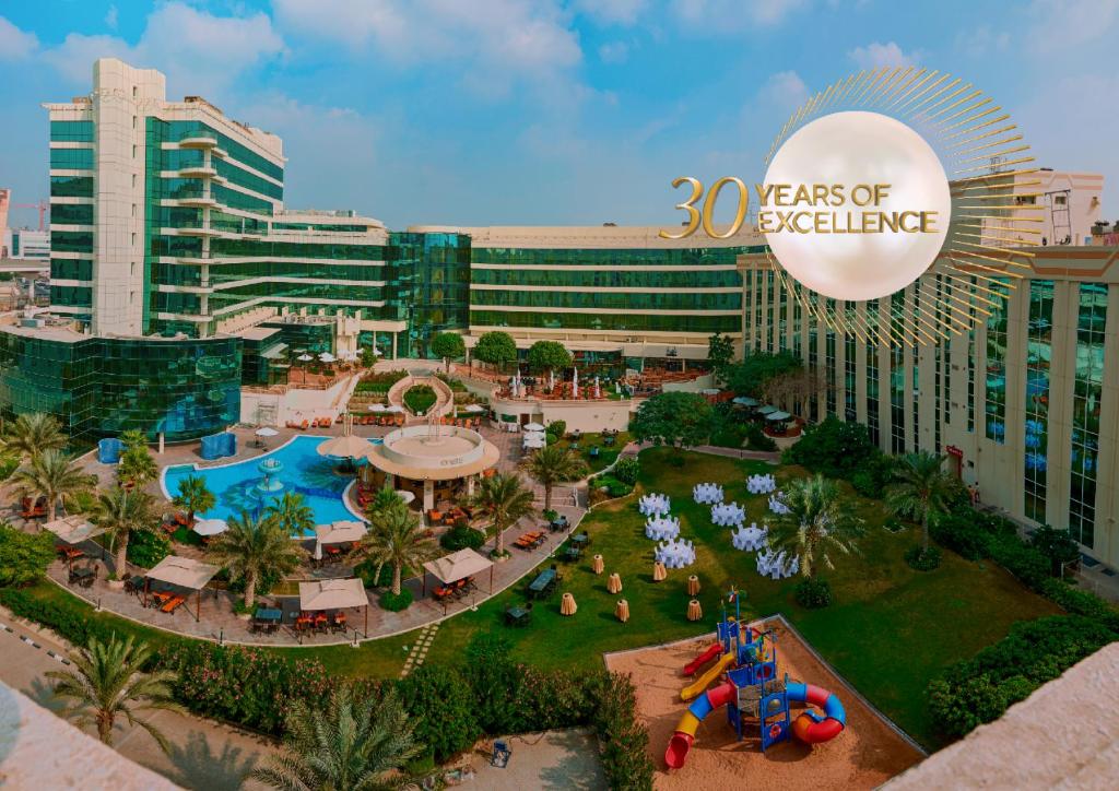 Millennium Airport Hotel Dubai, free shuttle to GGICO Metro Station