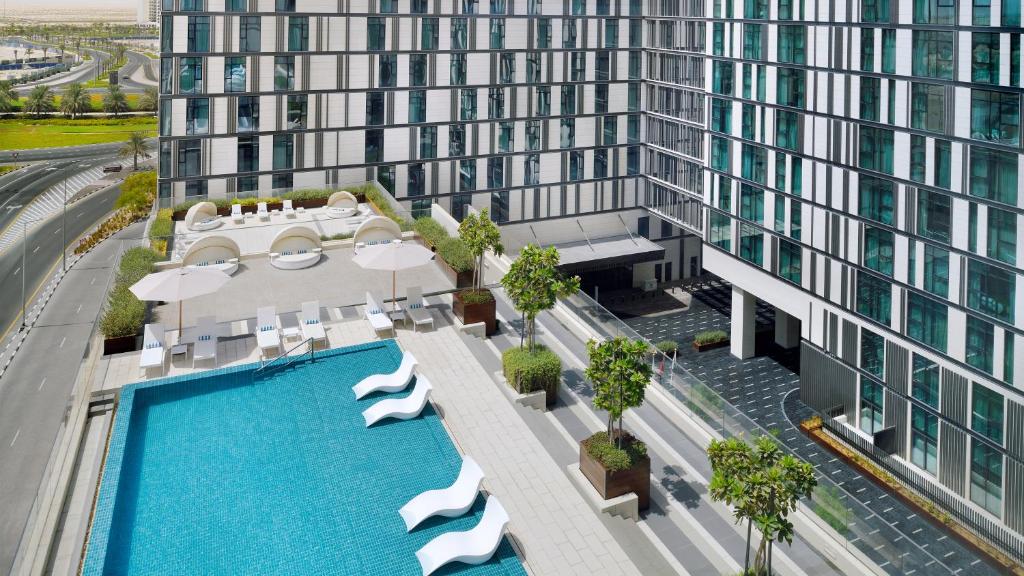 Staybridge Suites Dubai Al Maktoum Airport kitchen extended stay